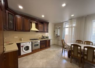 Сдаю 1-ком. квартиру, 60 м2, Ростов-на-Дону, Берберовская улица, 2/101с1