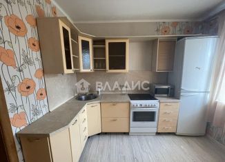 Сдаю 2-ком. квартиру, 51.4 м2, Тобольск, микрорайон 7А, 32В