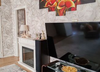 Аренда 3-ком. квартиры, 78 м2, Санкт-Петербург, Бассейная улица, 37