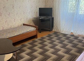 Аренда 2-комнатной квартиры, 53 м2, Волхов, Волховский проспект, 37