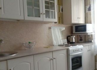 Сдается однокомнатная квартира, 38 м2, Ростов-на-Дону, улица Малиновского, 76Б/87А