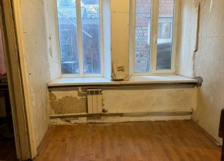 Продаю 2-ком. квартиру, 39 м2, Ростов-на-Дону, Лермонтовская улица, 6