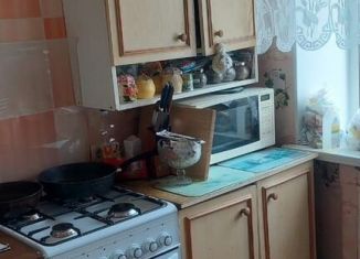 Продам 2-ком. квартиру, 43.7 м2, Новоуральск, улица Победы, 22