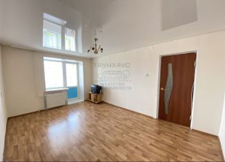 Продается 1-комнатная квартира, 37.5 м2, Нефтекамск, улица Строителей, 67