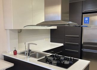 Сдам в аренду 1-ком. квартиру, 43 м2, Псков, Рижский проспект, 91А