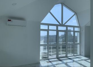 Сдаю в аренду помещение свободного назначения, 47 м2, Ульяновск, улица Радищева, 143, Ленинский район