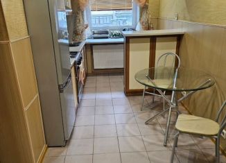 Однокомнатная квартира в аренду, 36 м2, Мурманск, улица Капитана Пономарёва, 1/16