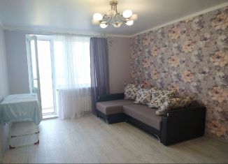 Сдается в аренду 1-ком. квартира, 40 м2, Саратов, Весенняя улица, 10В