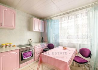 Продам 3-комнатную квартиру, 73.8 м2, Люберцы, улица 3-е Почтовое Отделение, 66