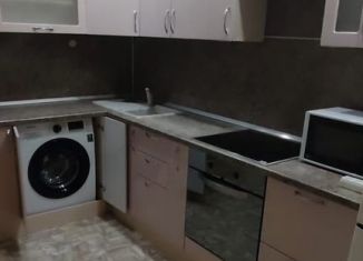 Сдается в аренду однокомнатная квартира, 38 м2, Татарстан, проспект Ямашева, 45