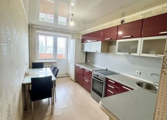 Сдаю 1-комнатную квартиру, 40 м2, Республика Башкортостан, Комсомольская улица, 106