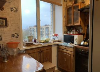 Продажа 2-комнатной квартиры, 40.5 м2, Смоленск, улица Раевского, 4А