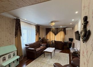 Продается 3-комнатная квартира, 110 м2, Курган, улица Климова, 41