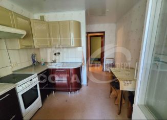 Продаю трехкомнатную квартиру, 73.7 м2, Воронеж, улица Генерала Лизюкова, 18