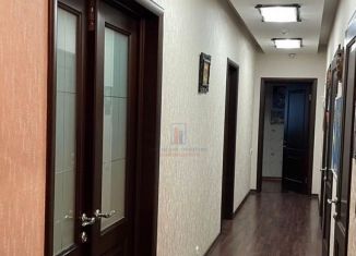 4-комнатная квартира на продажу, 158 м2, Серпухов, улица Ворошилова, 133/16