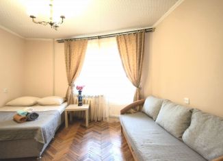 Сдается двухкомнатная квартира, 60 м2, Санкт-Петербург, Варшавская улица, 29к1