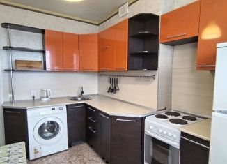 Сдаю в аренду 1-ком. квартиру, 40 м2, Республика Башкортостан, бульвар Баландина, 2