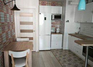 Сдаю в аренду 1-комнатную квартиру, 37 м2, Ростов-на-Дону, улица Нансена, 83с1