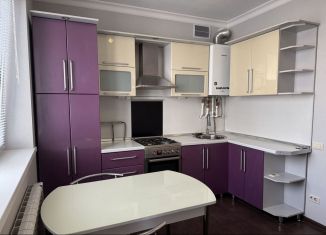 Продам 1-комнатную квартиру, 56 м2, Нальчик, улица Тарчокова, 25Б