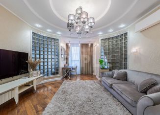 Продаю четырехкомнатную квартиру, 127 м2, Москва, улица Саляма Адиля, 2к1