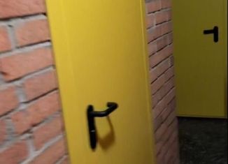 Продам машиноместо, Омская область, улица Б.Г. Шаронова, 9