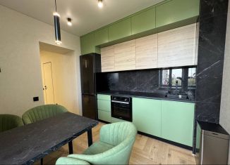 Продажа 2-ком. квартиры, 61 м2, Ростов-на-Дону, 1-я Баррикадная улица, 24