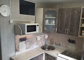 Сдаю 2-комнатную квартиру, 41 м2, Яровое, улица 40 лет Октября, 1