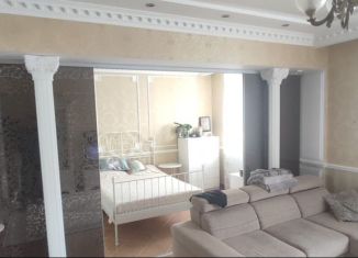 Продается трехкомнатная квартира, 90 м2, Томск, проспект Кирова, 37