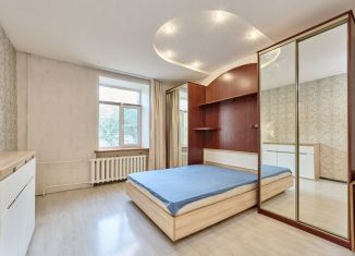 Продам 2-ком. квартиру, 44 м2, Пермь, Петрозаводская улица