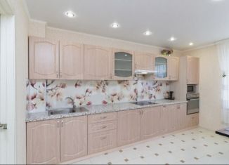 Продам 2-ком. квартиру, 57.2 м2, Тюмень, улица Михаила Сперанского, 33, ЖК Видный