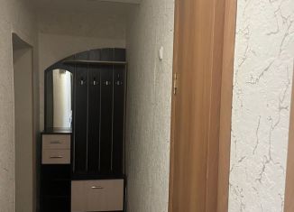 Сдается в аренду однокомнатная квартира, 31 м2, Прокопьевск, улица Мартехова, 15