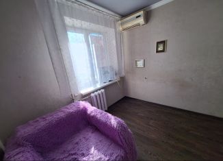 Продаю комнату, 12 м2, Краснодар, Уральская улица, 81А