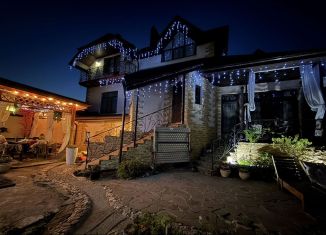 Сдам в аренду дом, 340 м2, Ростов-на-Дону, Портовая улица, 187/1