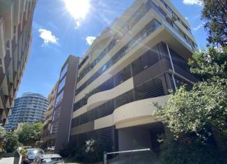 Продам машиноместо, 18 м2, Крым, Парковый проезд, 5В