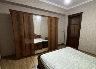 Сдача в аренду 2-комнатной квартиры, 90 м2, Махачкала, 1-й тупик Ирчи Казака, 15