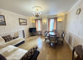 Трехкомнатная квартира на продажу, 72.8 м2, Казань, улица Дзержинского, 27