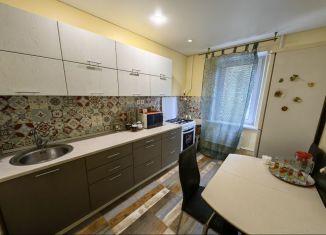 Продам 3-ком. квартиру, 68.3 м2, Тула, Епифанская улица, 31