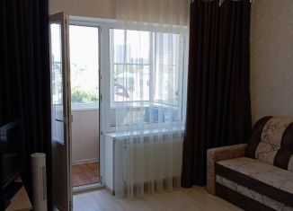 Продам 1-комнатную квартиру, 33 м2, Краснодар, улица Братьев Игнатовых, 52/1, микрорайон Центральный