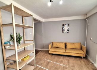 Сдам однокомнатную квартиру, 32.9 м2, Санкт-Петербург, улица Белы Куна, 18к2