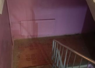 Сдаю 2-ком. квартиру, 54 м2, Балаково, улица Братьев Захаровых, 146