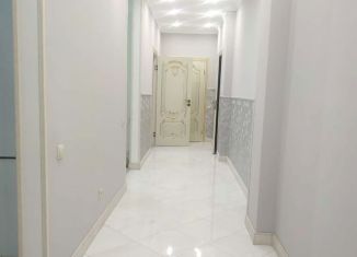 Сдаю 2-комнатную квартиру, 65 м2, Грозный, улица Вахи Алиева, 189Б