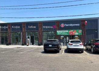 Продается торговая площадь, 661 м2, Адыгея, Советская улица, 116