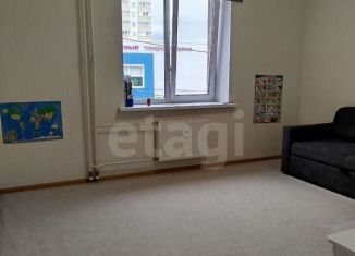 Продаю 3-ком. квартиру, 66.6 м2, Пермь, улица Каляева, 15