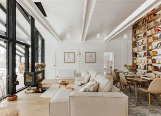 Сдается в аренду дом, 220 м2, Москва, Сапфировая улица, 457