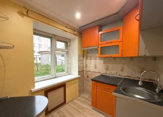 Продажа двухкомнатной квартиры, 40.8 м2, Вологодская область, улица Революции, 13