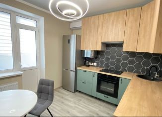 Продам 1-ком. квартиру, 38 м2, Ростов-на-Дону, ЖК Пятый Элемент, проспект Солженицына, 17