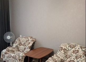 Сдам в аренду 2-комнатную квартиру, 50 м2, Яровое, квартал Б, 24