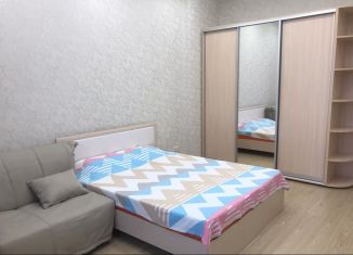 Аренда 1-комнатной квартиры, 43 м2, Крым, проспект Кирова, 49