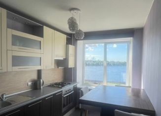 Сдается однокомнатная квартира, 32 м2, Санкт-Петербург, Свердловская набережная, 60