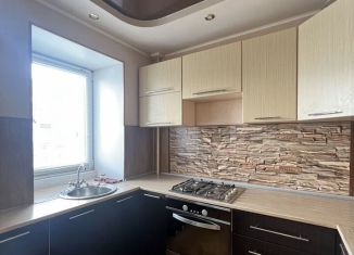 Продается 1-комнатная квартира, 30 м2, Октябрьский, проспект Ленина, 71